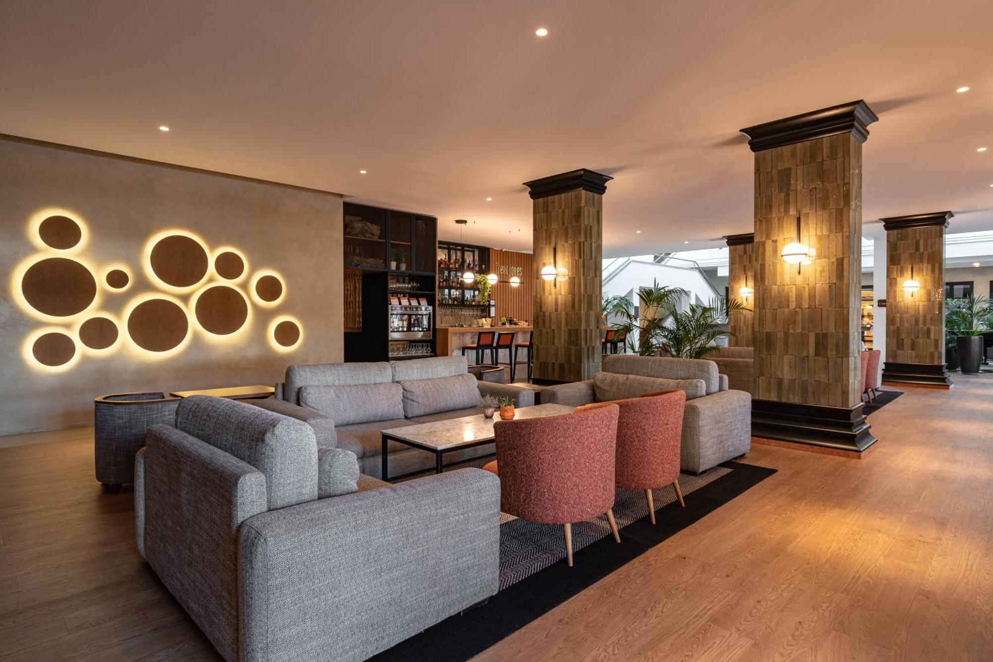 Onyria Quinta Da Marinha Hotel Cascais Esterno foto The lounge at the airport