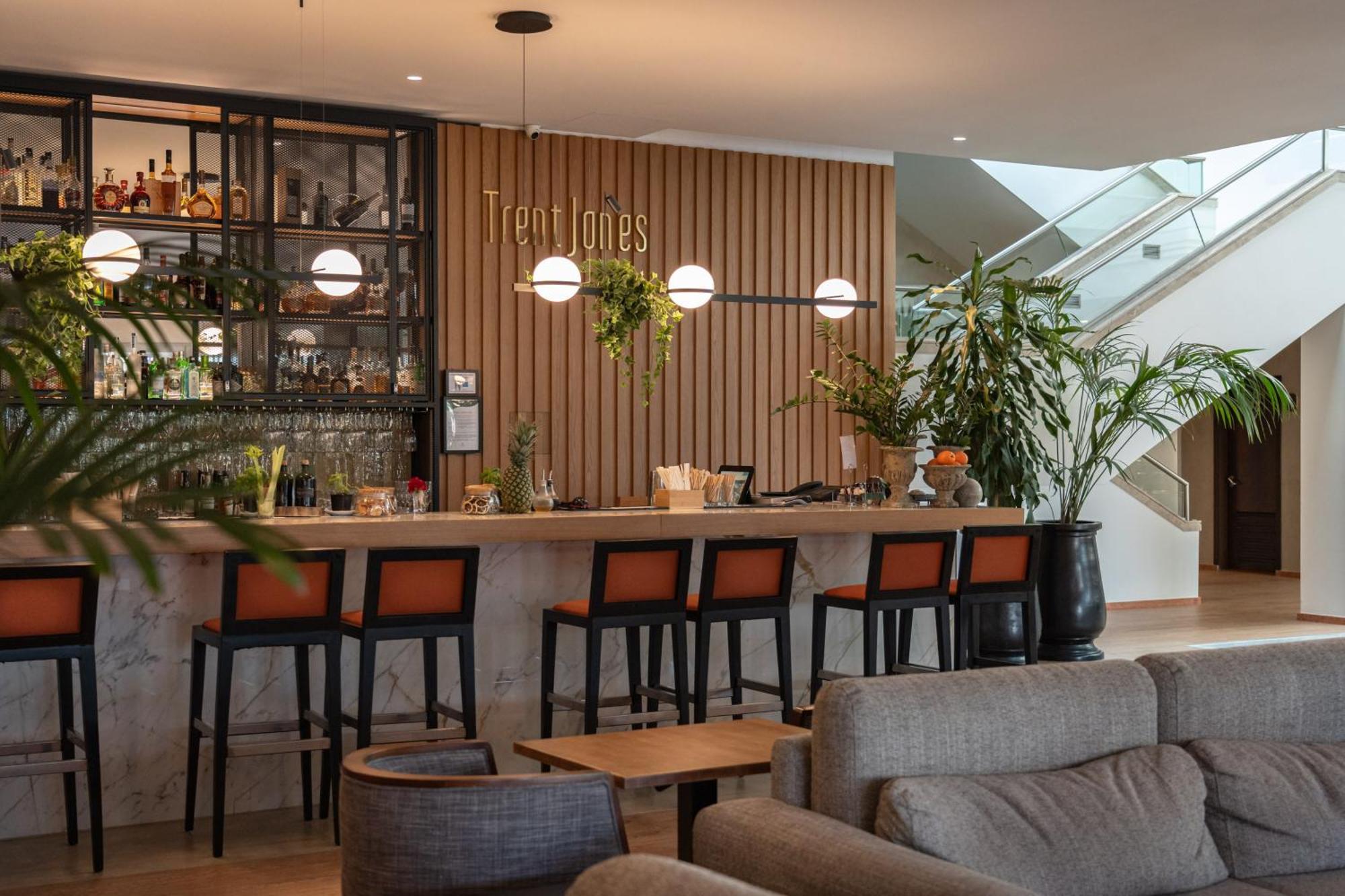 Onyria Quinta Da Marinha Hotel Cascais Esterno foto The bar at the hotel