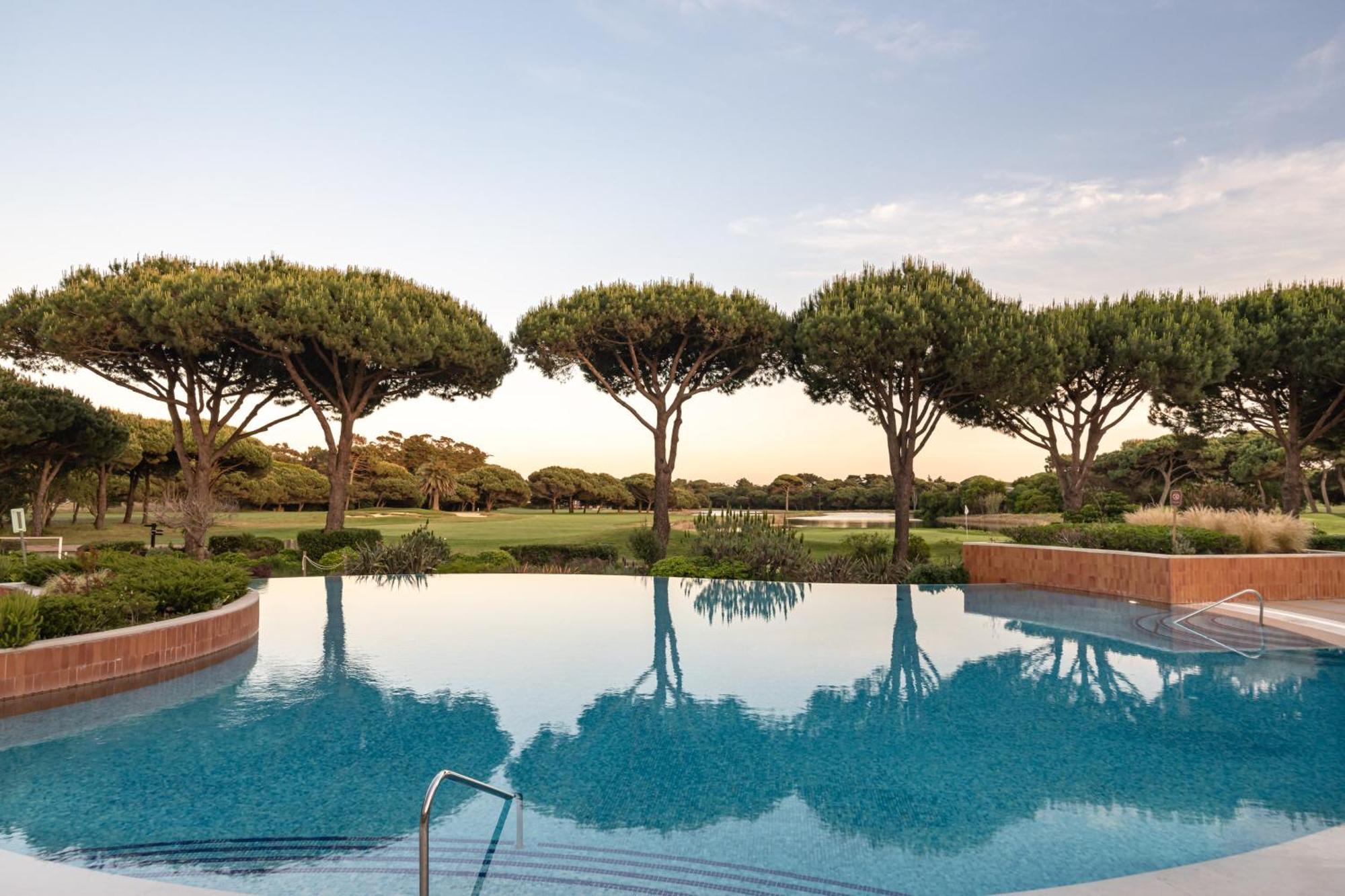 Onyria Quinta Da Marinha Hotel Cascais Esterno foto The pool at the 5-star hotel